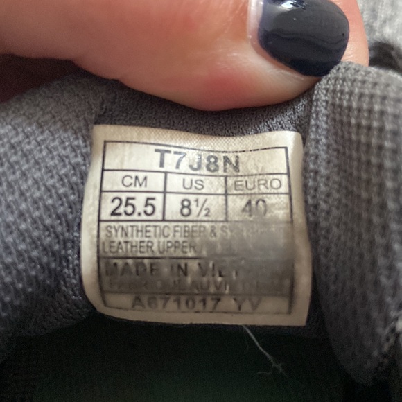 ASICS womens shoes - Picture 6 of 6